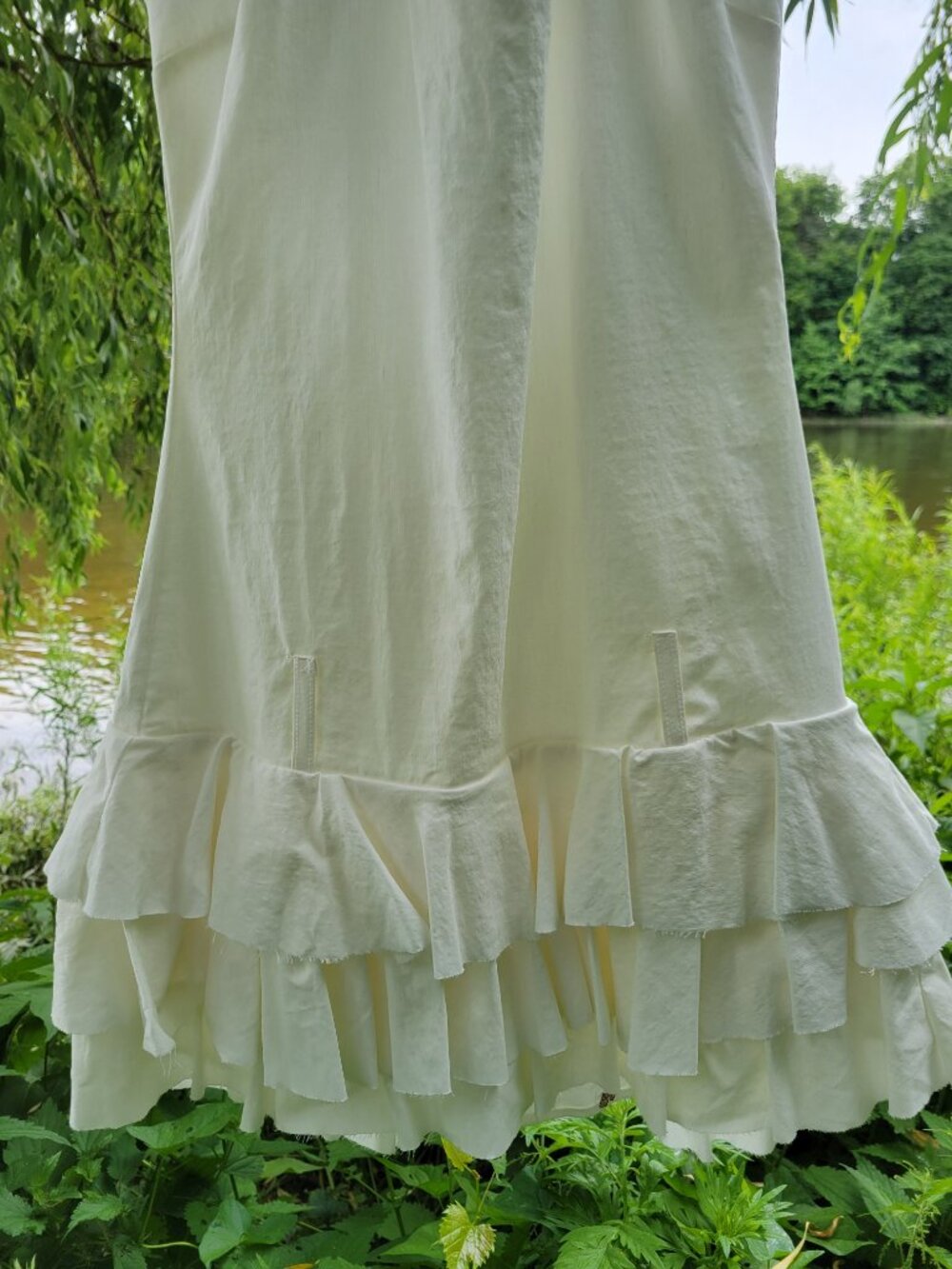Gorgeous Zara white halter style dress with tiered/ruffled skirt. Y2k - Picture 8 of 16